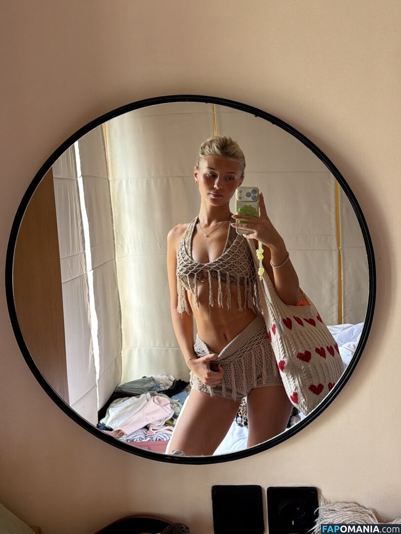Elena Zoe / elena.zbt Naakt OnlyFans  Gelekte foto #25