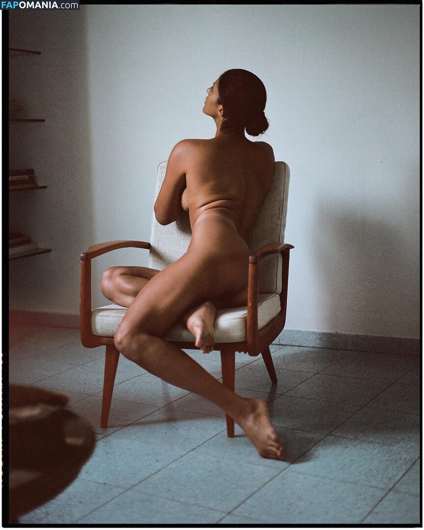 Elisheva Revah / elish_______ Naakt OnlyFans  Gelekte foto #1