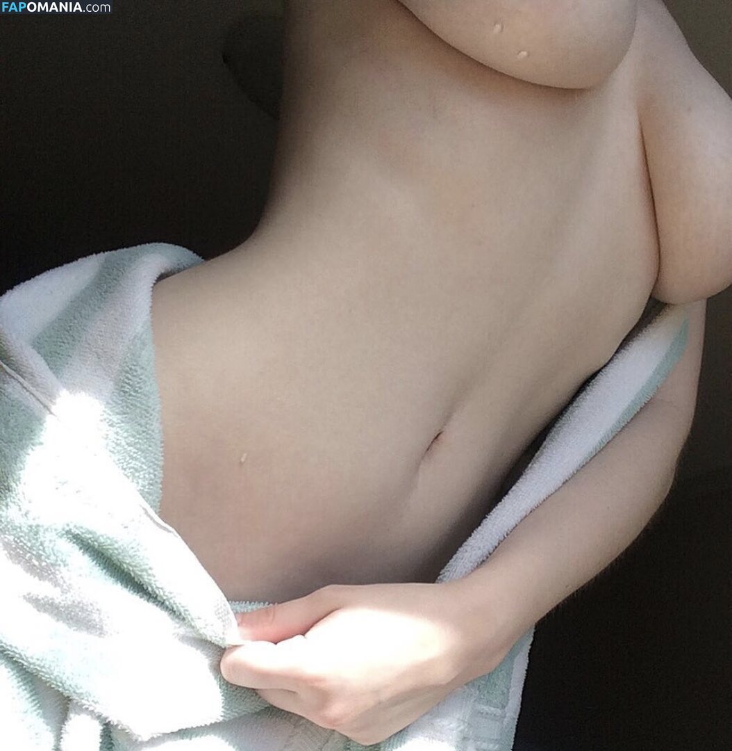 Elita Harkov / Yungelita Naakt OnlyFans  Gelekte foto #64