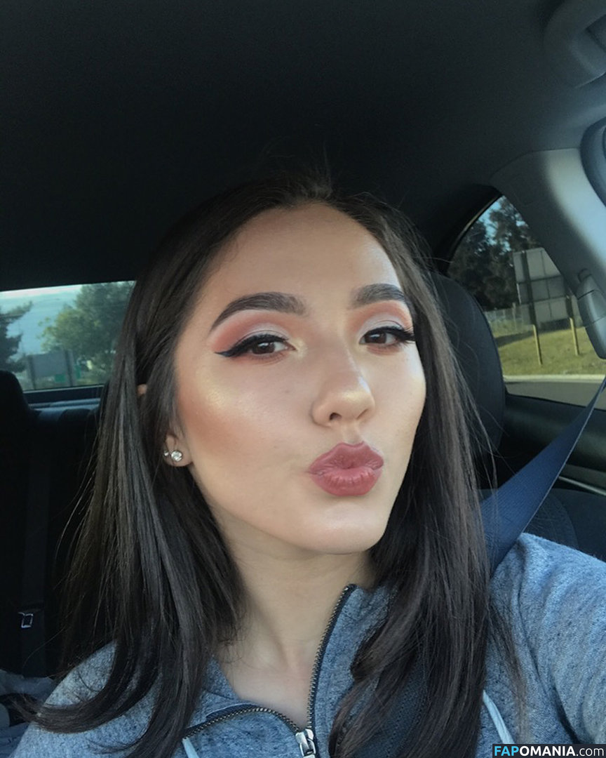 Eliza Chau / elizachau_ / elizaluv Naakt OnlyFans  Gelekte foto #12
