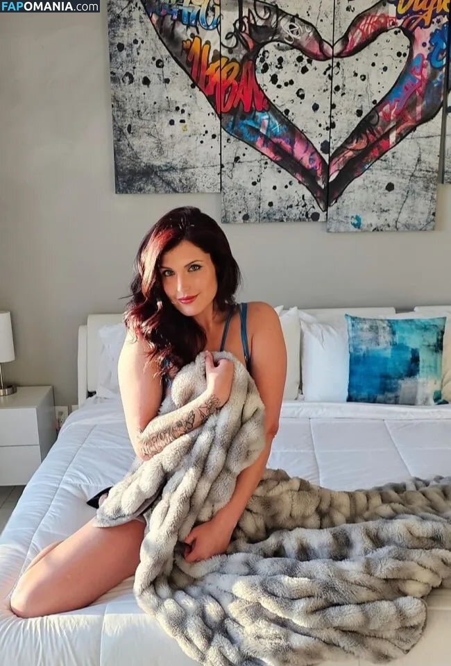 elizabeth_monarch Naakt OnlyFans  Gelekte foto #5