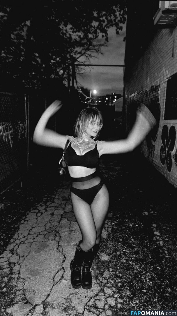 Ella Ballentine / ellaballentine Naakt OnlyFans  Gelekte foto #8