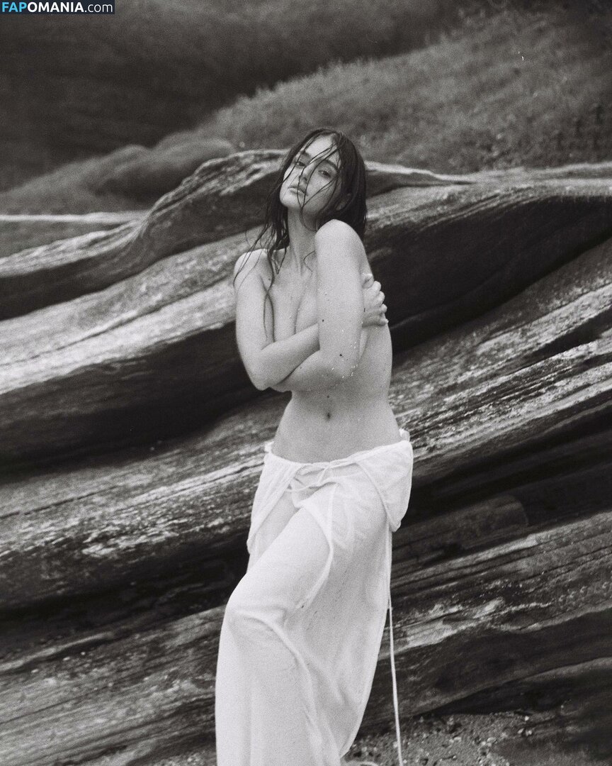 Ella Cervetto / ellacervetto Naakt OnlyFans  Gelekte foto #4