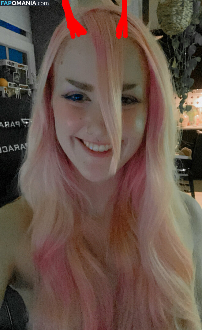Ellah Marlyn Naakt OnlyFans  Gelekte foto #2