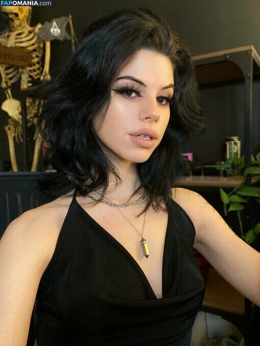 ellathrasher / morethanella Naakt OnlyFans  Gelekte foto #11