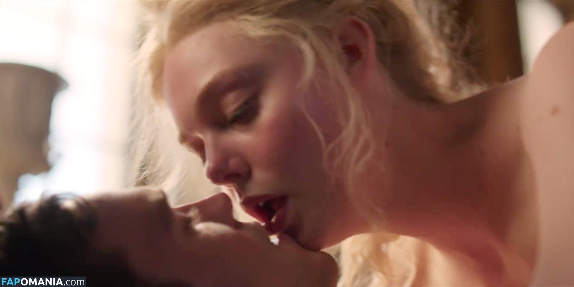 Elle Fanning / ellefanning Naakt OnlyFans  Gelekte foto #67