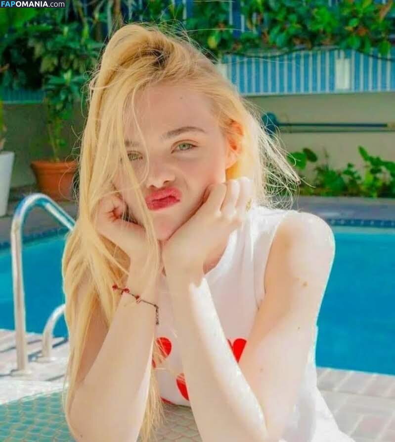 Elle Fanning / ellefanning Naakt OnlyFans  Gelekte foto #79