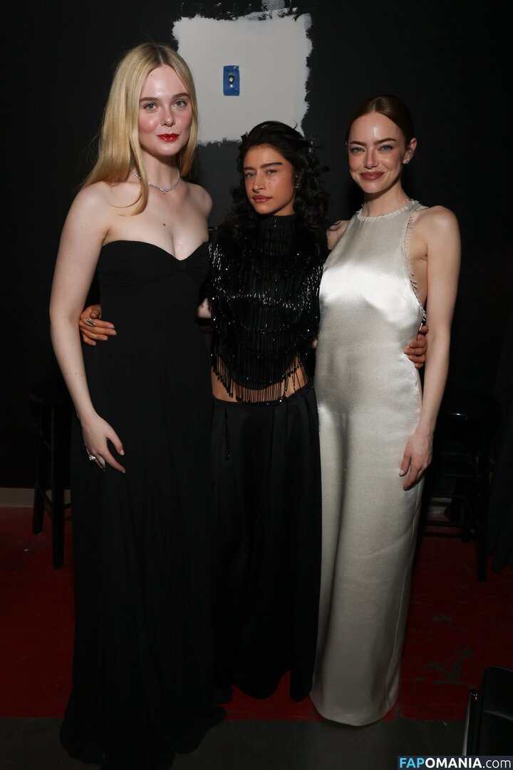 Elle Fanning / ellefanning Naakt OnlyFans  Gelekte foto #100