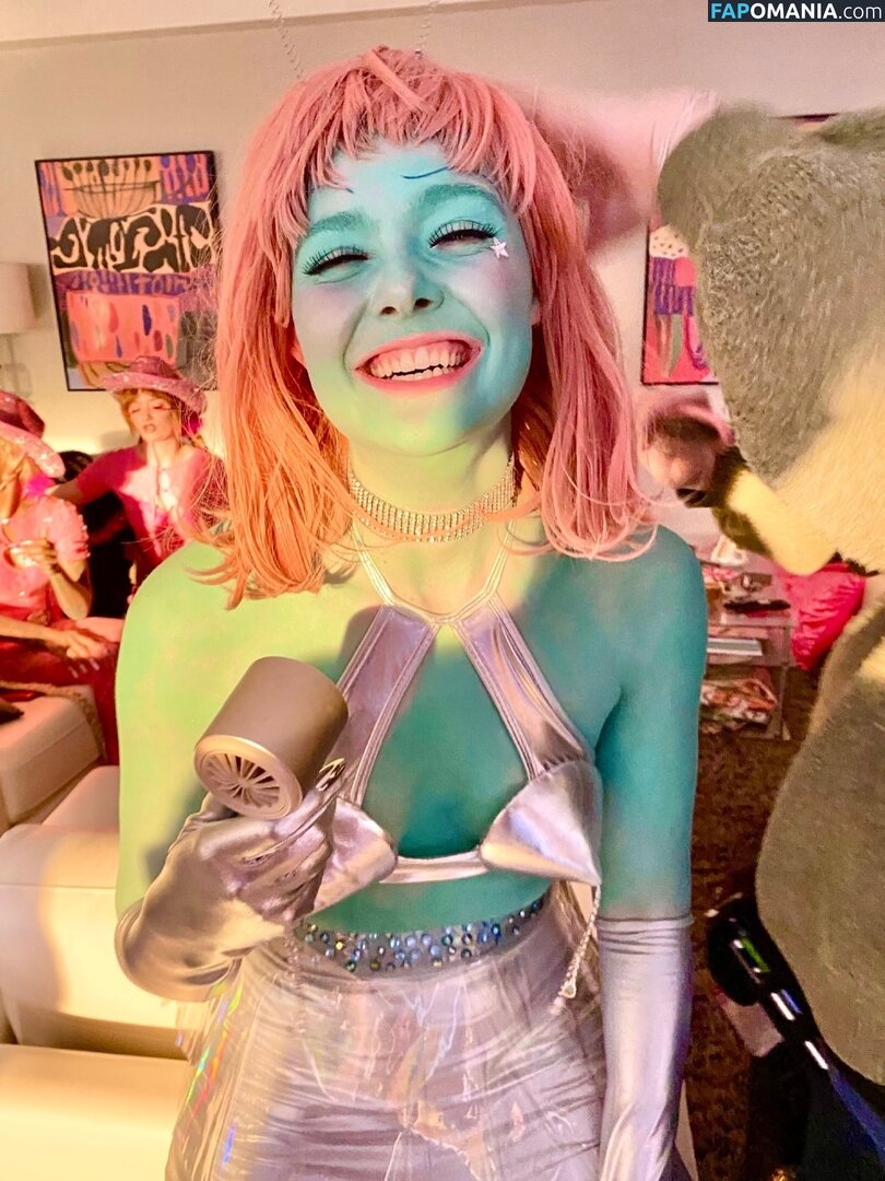 Elle Fanning / ellefanning Naakt OnlyFans  Gelekte foto #132