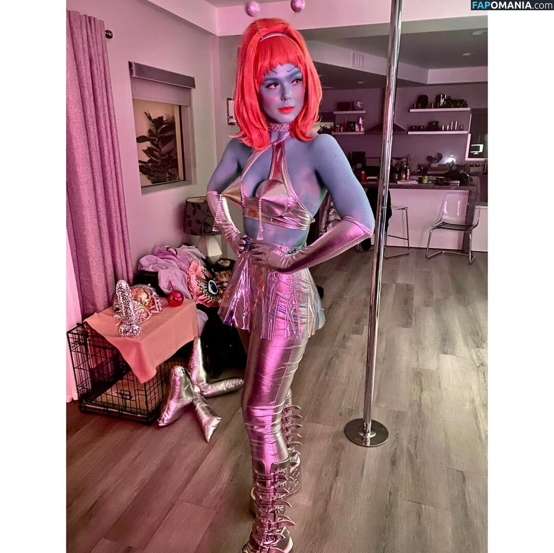 Elle Fanning / ellefanning Naakt OnlyFans  Gelekte foto #138
