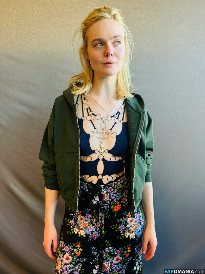 Elle Fanning / ellefanning Naakt OnlyFans  Gelekte foto #146