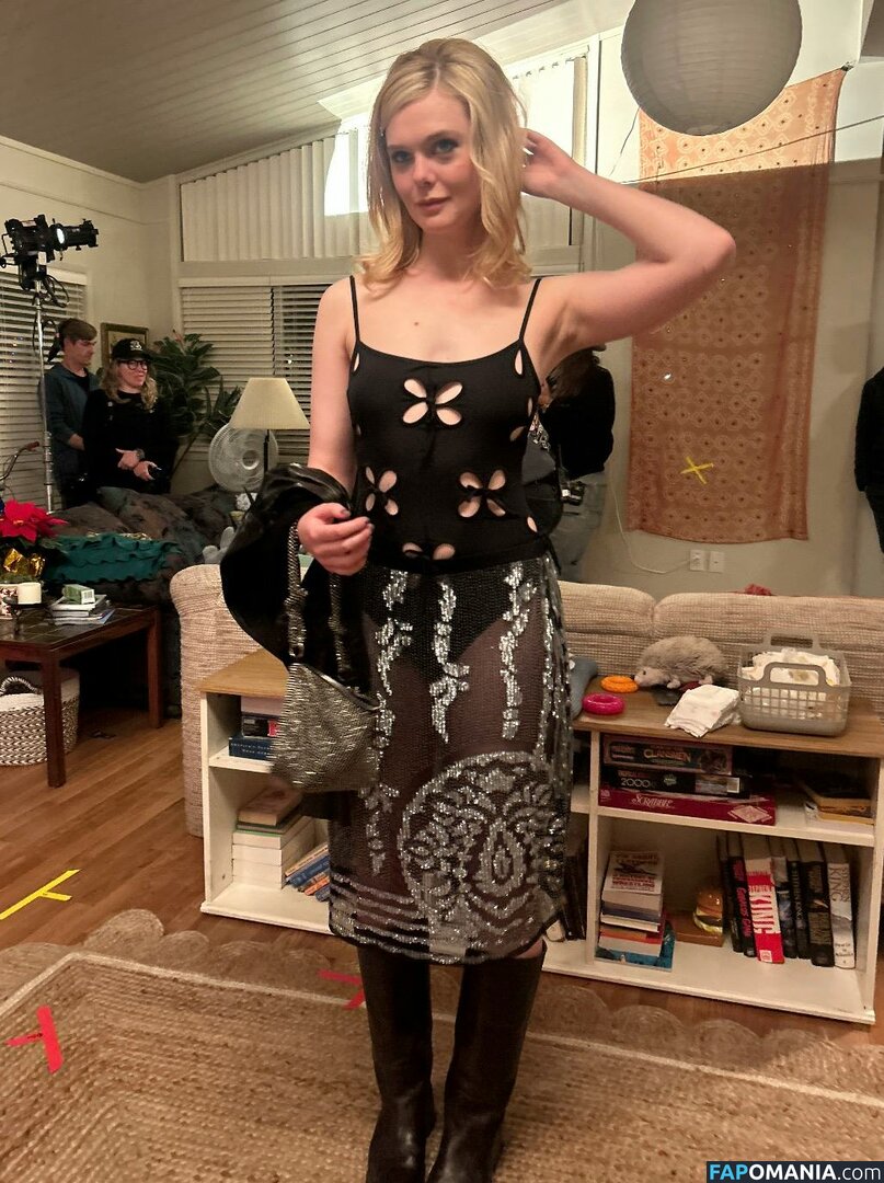 Elle Fanning / ellefanning Naakt OnlyFans  Gelekte foto #147