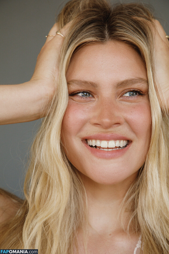 Elle Wagner / elle_wagner_ / ellewagner / https: Naakt OnlyFans  Gelekte foto #3