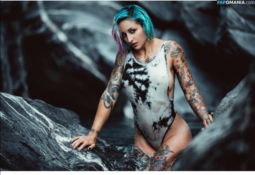 Elliex13 / https: Naakt OnlyFans  Gelekte foto #1
