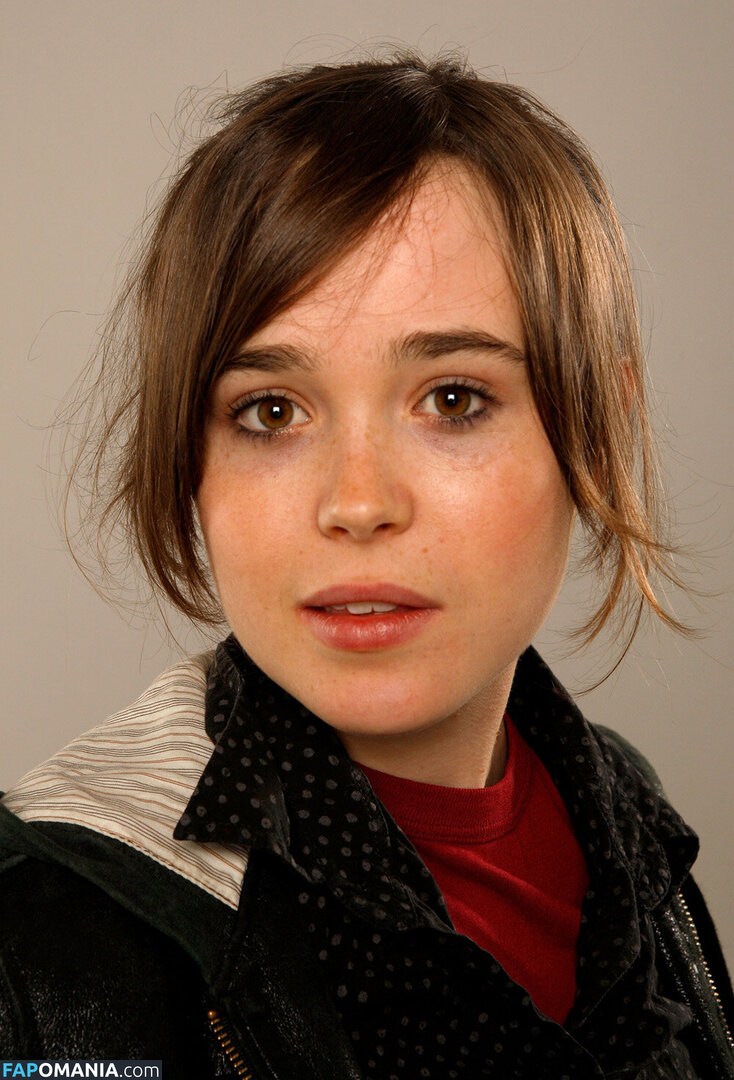 Elliot Page / elliotpage / formerly Ellen Page Naakt OnlyFans  Gelekte foto #3