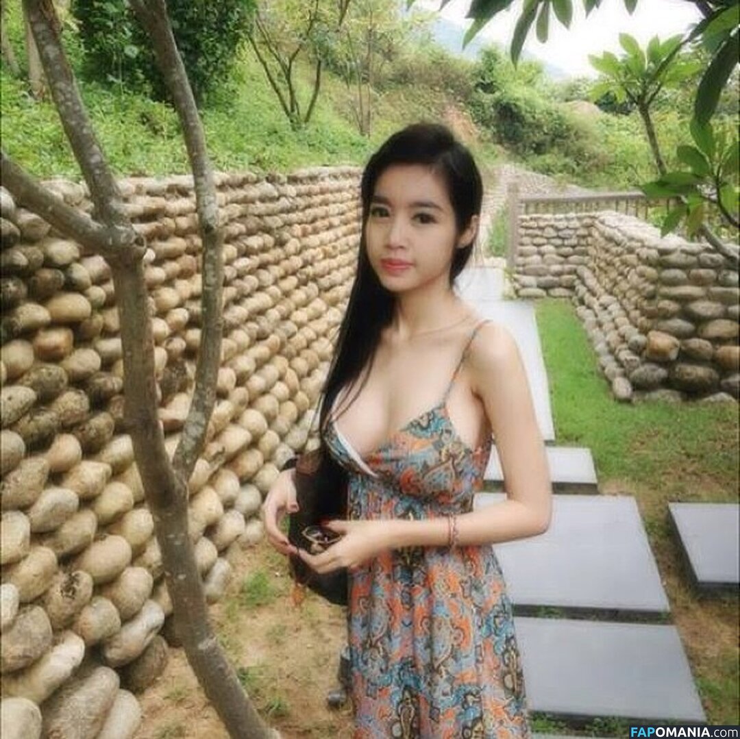 Elly Tran Naakt OnlyFans  Gelekte foto #1