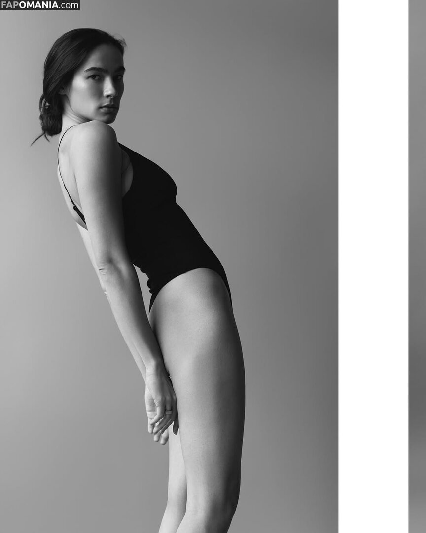 Elvina Garaeva / elyagara Naakt OnlyFans  Gelekte foto #2