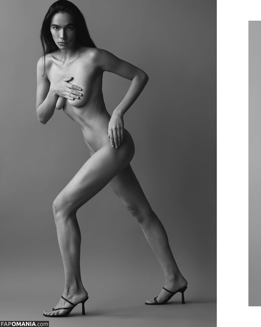 Elvina Garaeva / elyagara Naakt OnlyFans  Gelekte foto #3