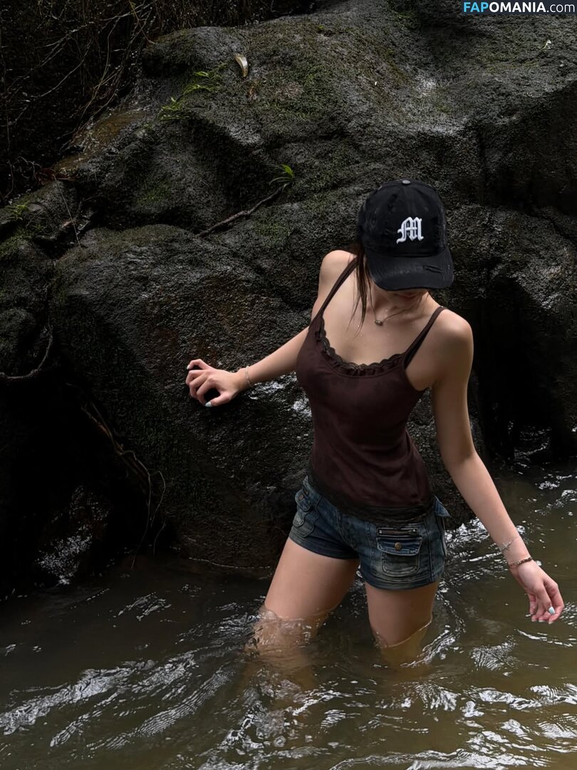 Elyn Leong / elynleonggg / https: Naakt OnlyFans  Gelekte foto #5