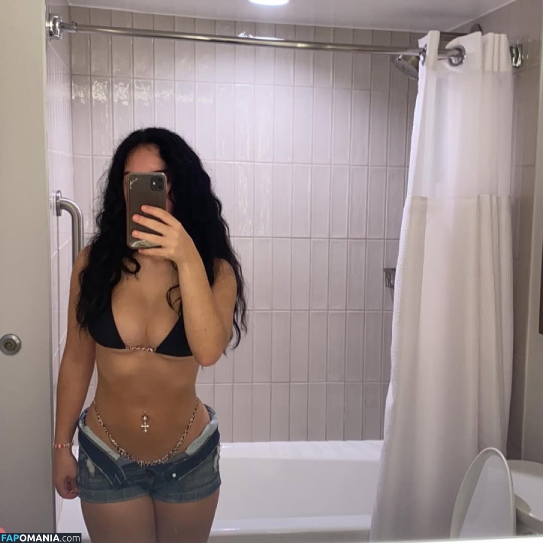 Emaleah Christou / emaleahchristou / https: Naakt OnlyFans  Gelekte foto #7