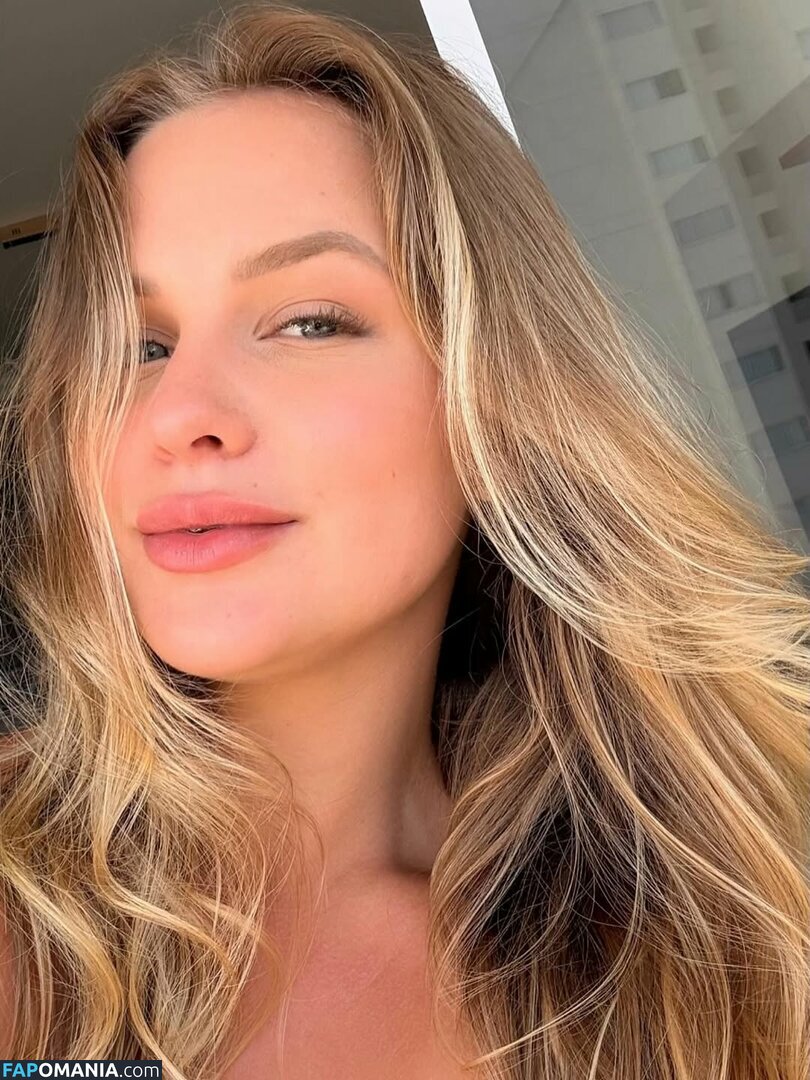 Emilly Schellmann / _emillyschellmann Naakt OnlyFans  Gelekte foto #17