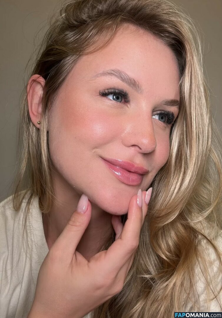 Emilly Schellmann / _emillyschellmann Naakt OnlyFans  Gelekte foto #37