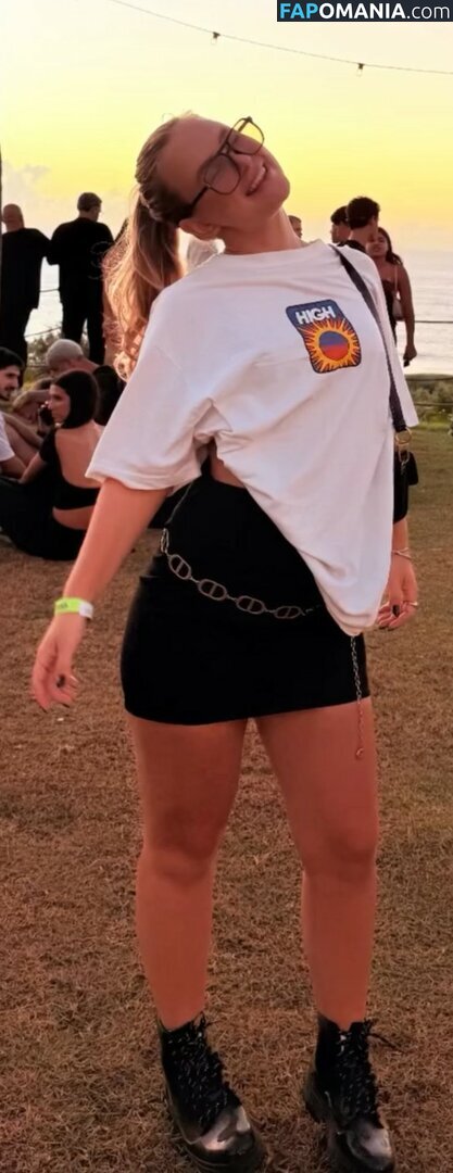 Emilly Schellmann / _emillyschellmann Naakt OnlyFans  Gelekte foto #41