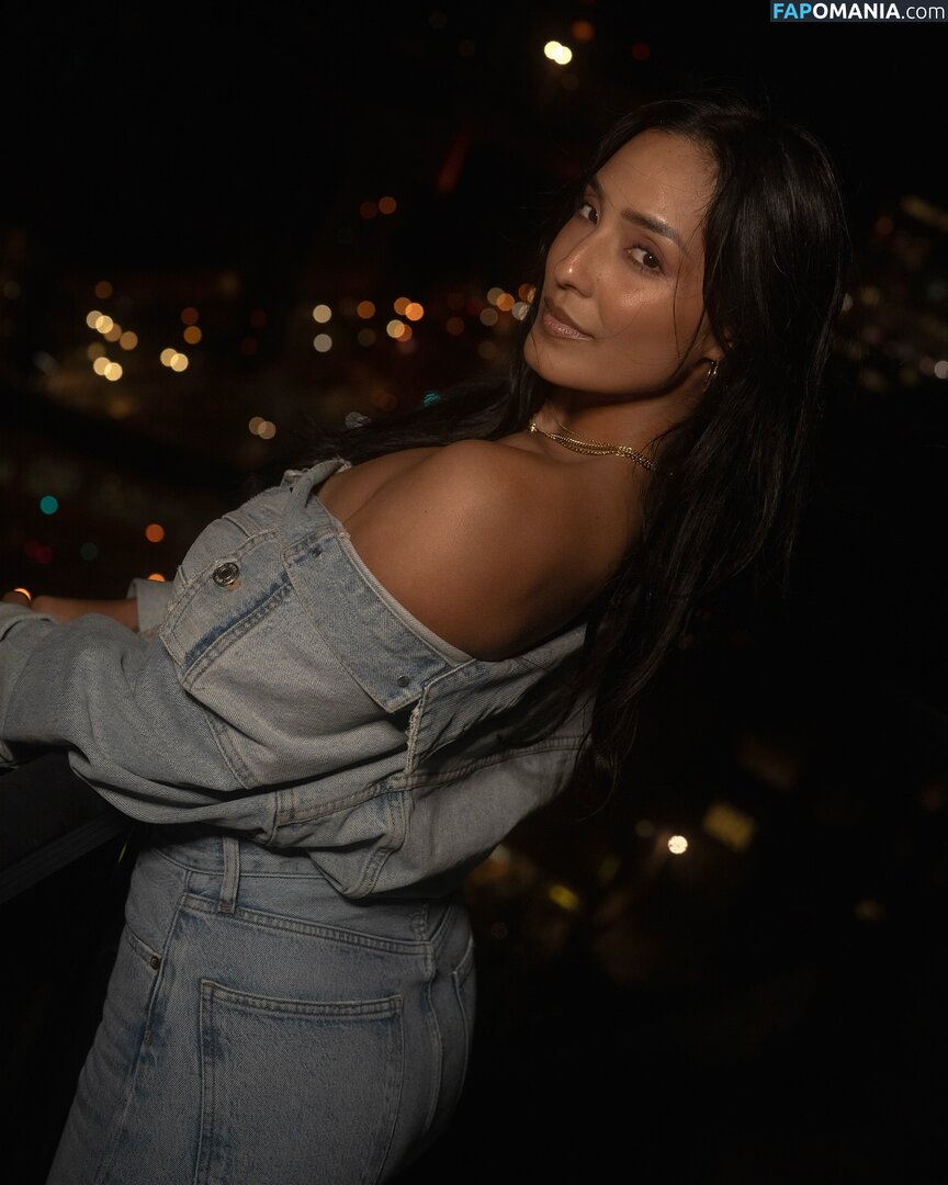 Emily Alabi / emilyalabi / https: Naakt OnlyFans  Gelekte foto #15
