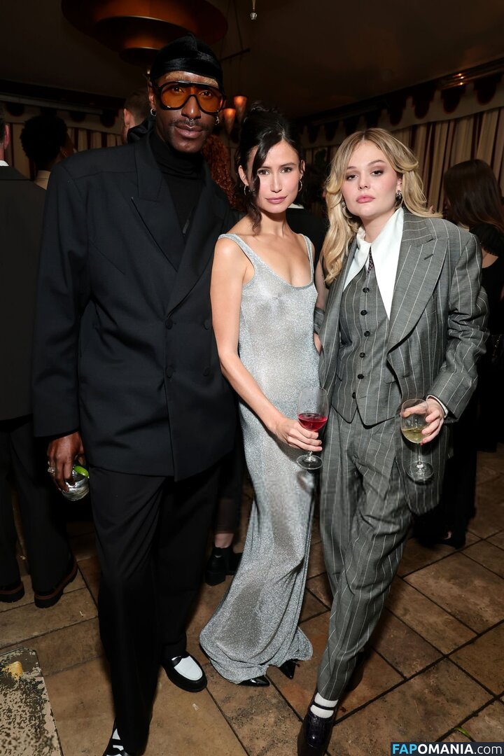 Emily Alyn Lind / emilylind Naakt OnlyFans  Gelekte foto #125