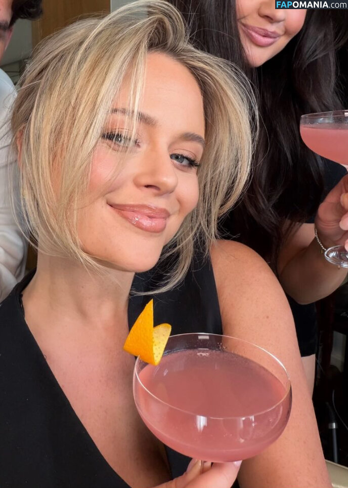 Emily Atack / emilyatack Naakt OnlyFans  Gelekte foto #15