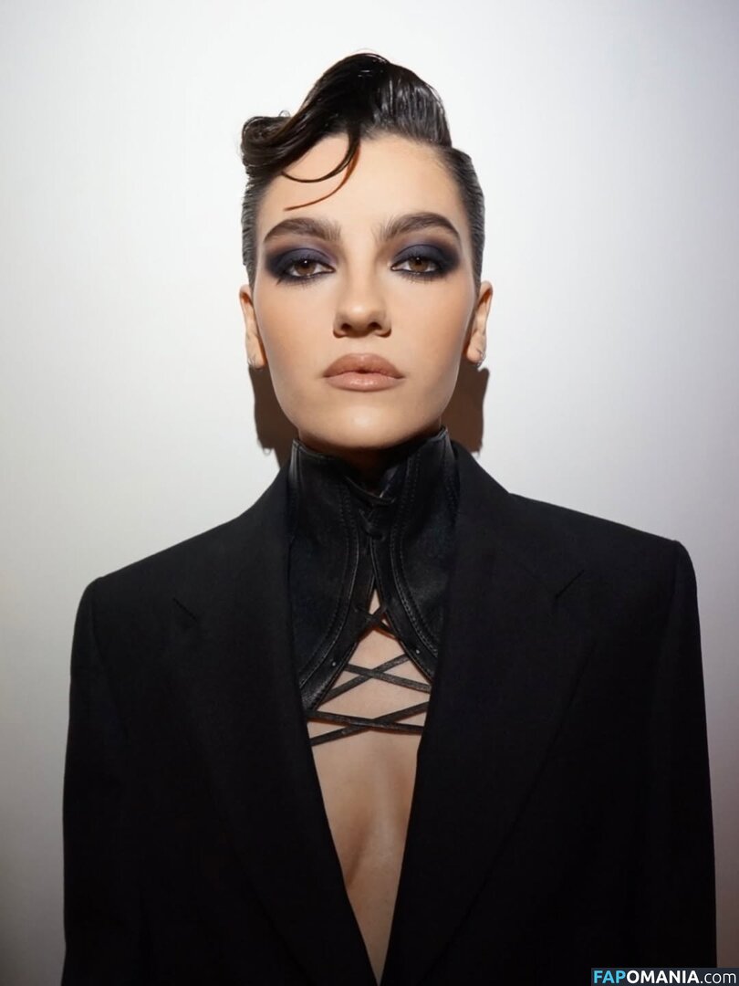 Emily Carey / emily_carey / theemilycarey Naakt OnlyFans  Gelekte foto #9