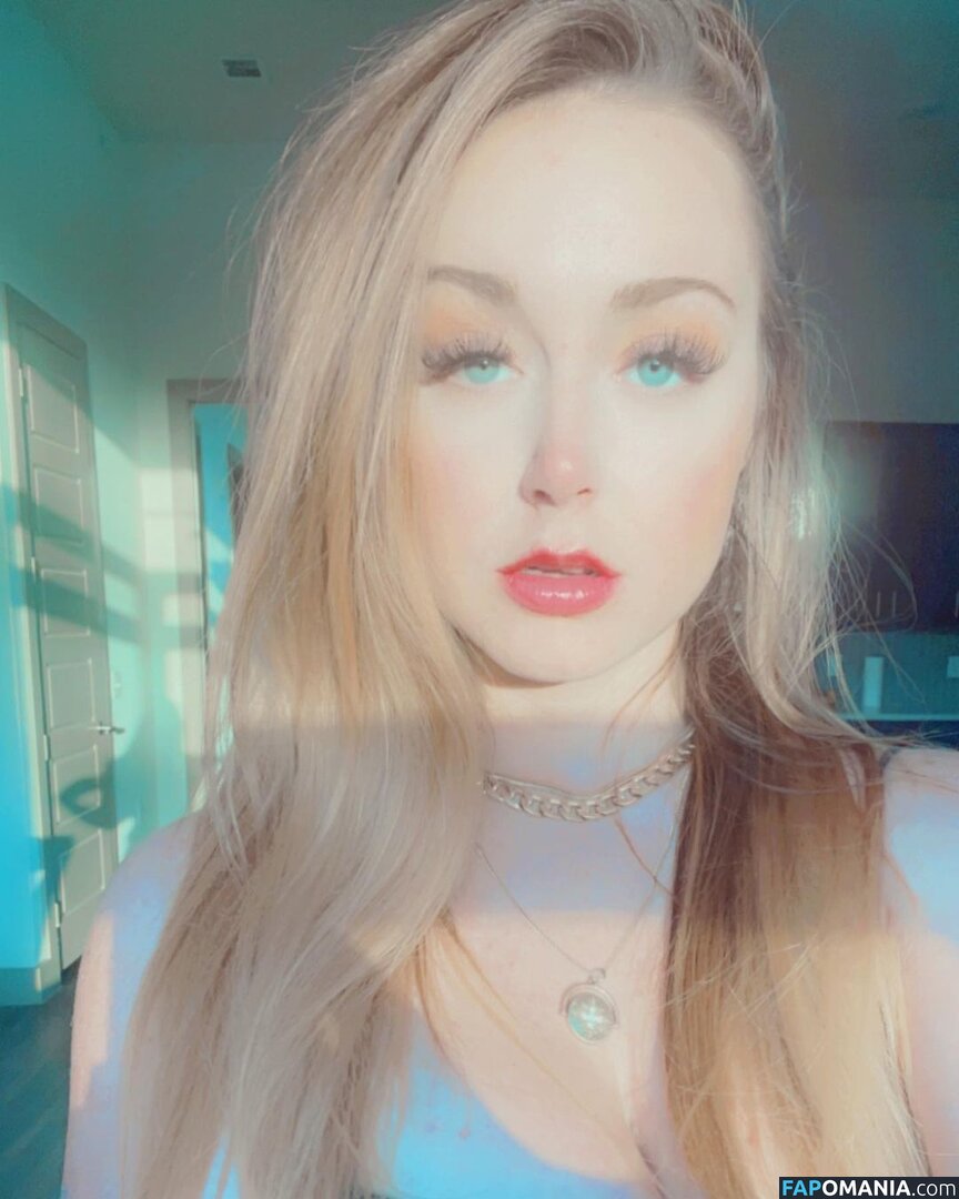 Emily James Naakt OnlyFans  Gelekte foto #1