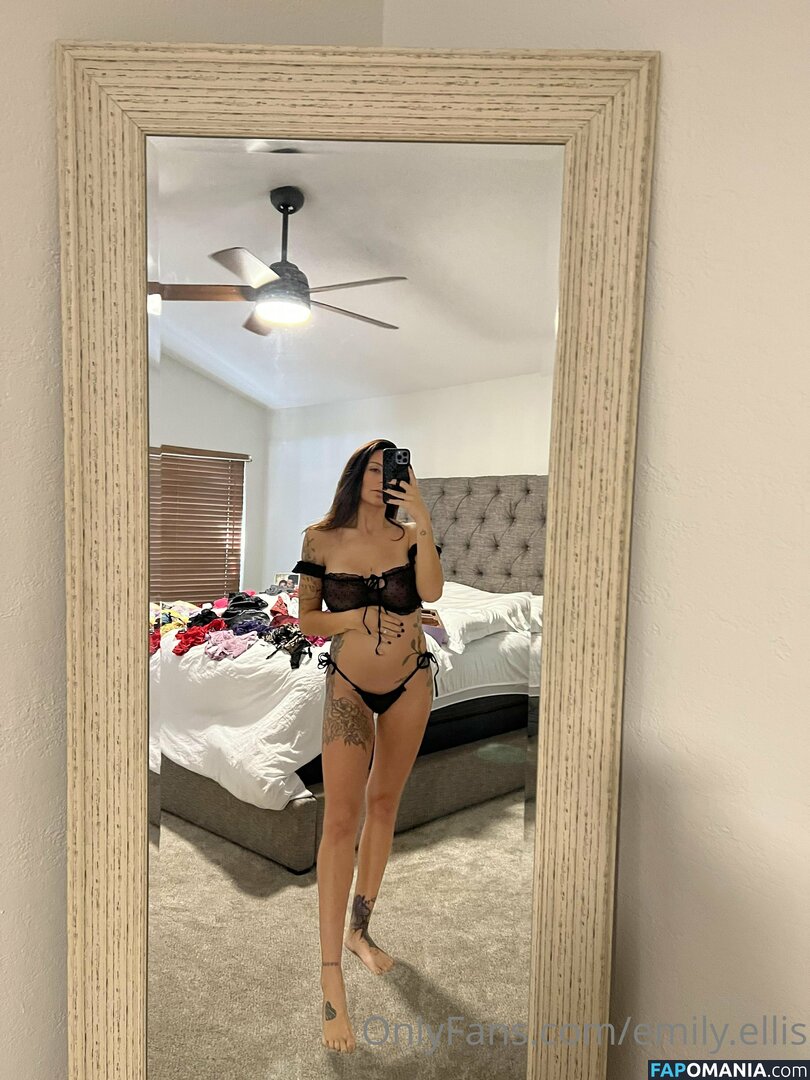 emily.kat / miliya18 Naakt OnlyFans  Gelekte foto #17