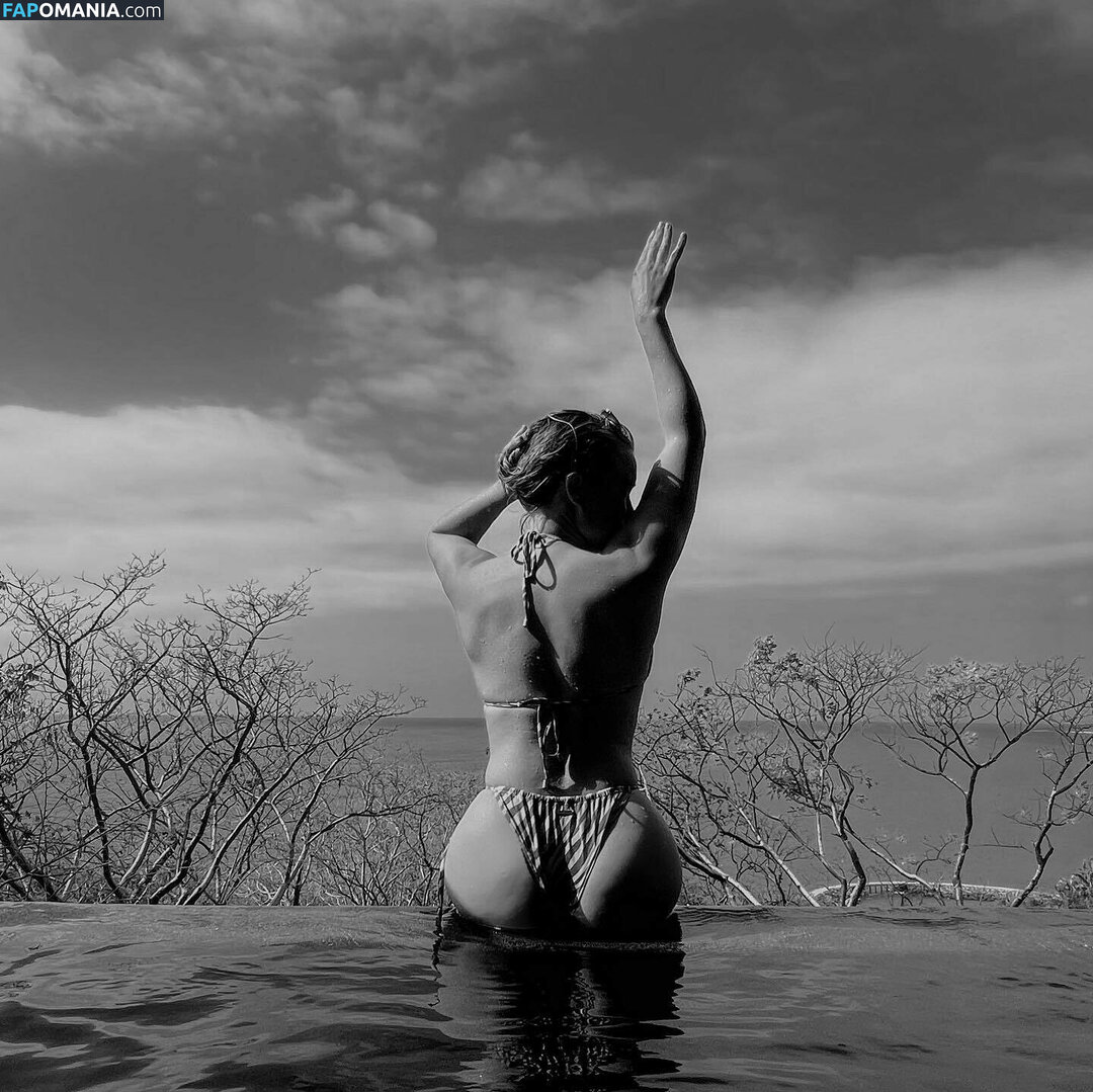 Emily Osment / emilyosment / laurenx687 Naakt OnlyFans  Gelekte foto #204