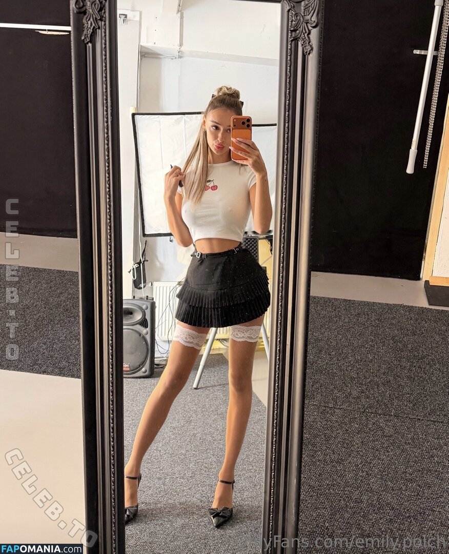 Emily Polch / emily.polch / emilypolch Naakt OnlyFans  Gelekte foto #2