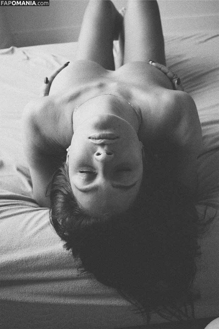 Emily Slater / emilylslater / emilyslaterr / itsemilyslater Naakt OnlyFans  Gelekte foto #12