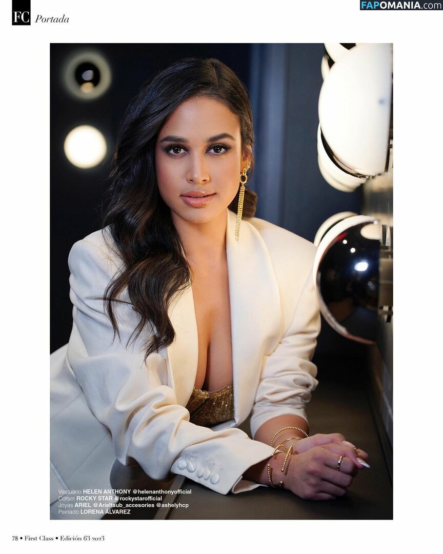 Emily Tosta / emilytosta Naakt OnlyFans  Gelekte foto #13