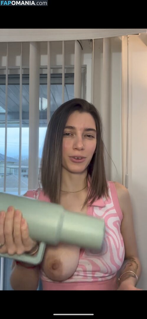 Emily Winterfell / emilysylraa / emilywinterfell / emilyxvirel / emilyxvirel... Naakt OnlyFans  Gelekte foto #9