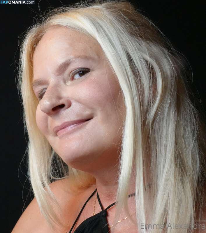 Emma Alexandra / emmaalexandrapage / uniquilyyours Naakt OnlyFans  Gelekte foto #13