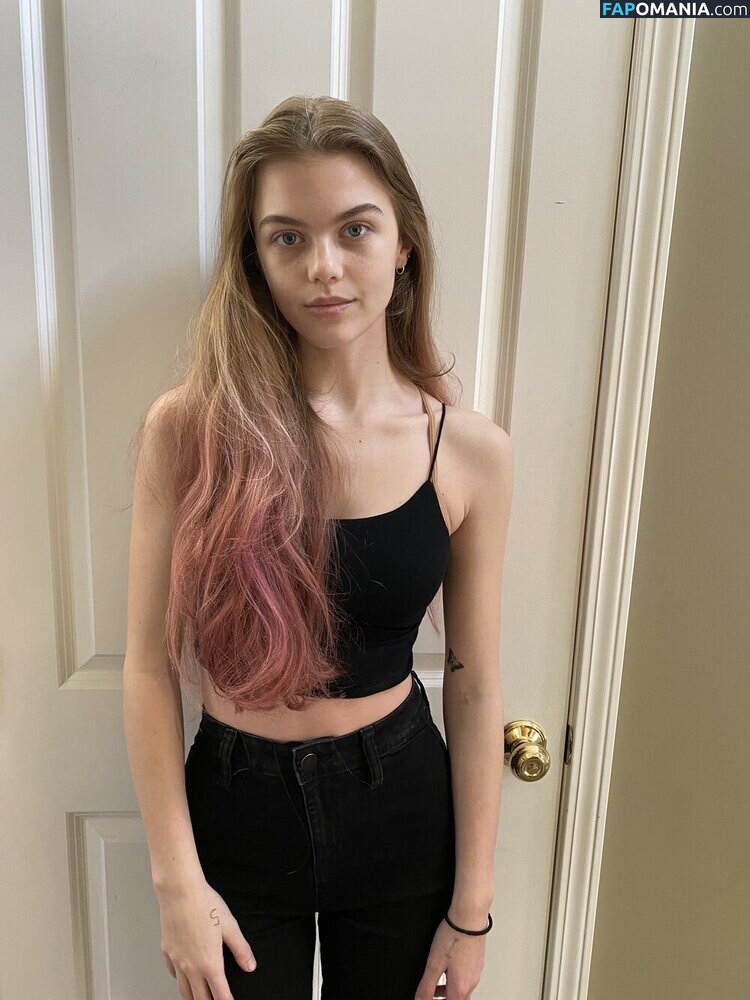 Bradpittsgf / Emma Beardsley / emmabbeardsley Naakt OnlyFans  Gelekte foto #18