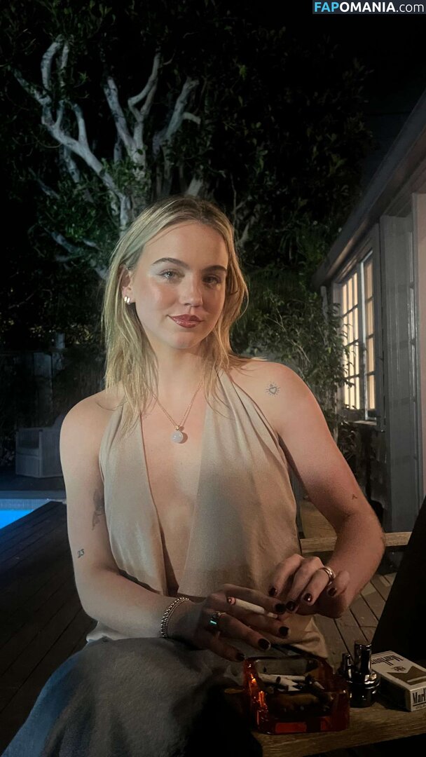 Emma Brooks / emmabrooks / nalabrooks Naakt OnlyFans  Gelekte foto #1725