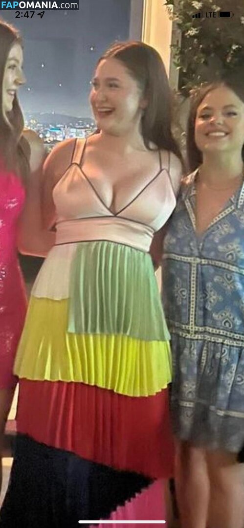 Emma Kenney / EmmaRoseKenney / emmakenney Naakt OnlyFans  Gelekte foto #357