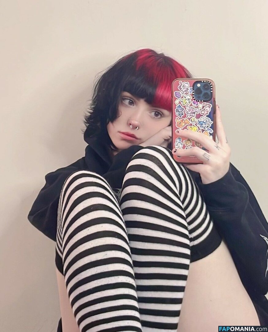 Emma Langevin / emmalangevin / emmalangevinxo Naakt OnlyFans  Gelekte foto #837