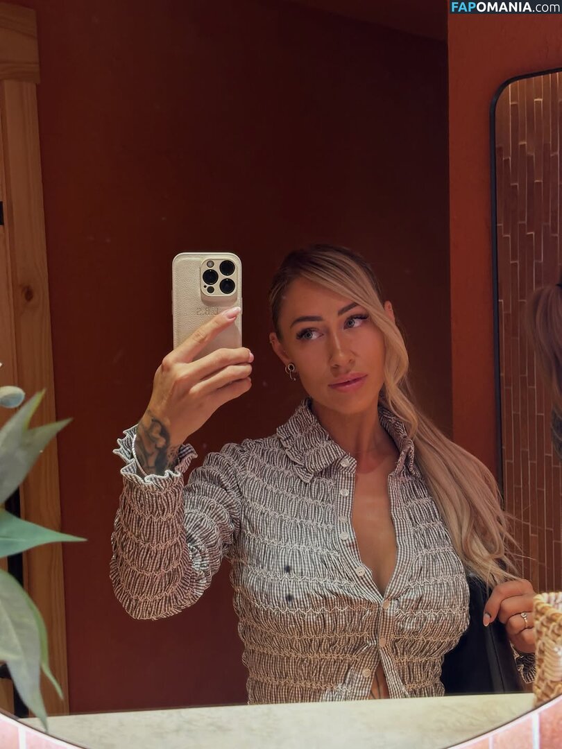 Emma Sundberg / emmasundbergg / https: Naakt OnlyFans  Gelekte foto #4