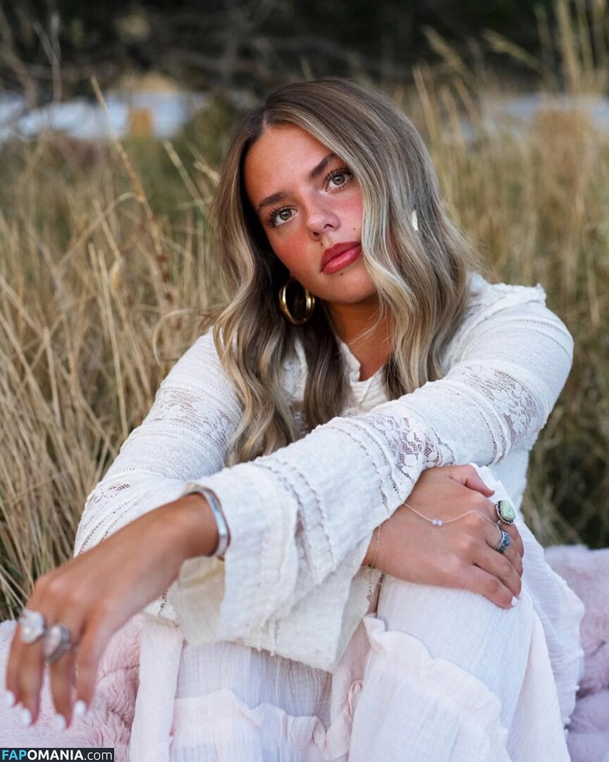 Emmi Butler / emmilaurie Naakt OnlyFans  Gelekte foto #1