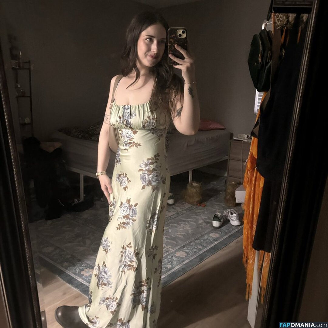 emocranberries / emocranberry Naakt OnlyFans  Gelekte foto #5