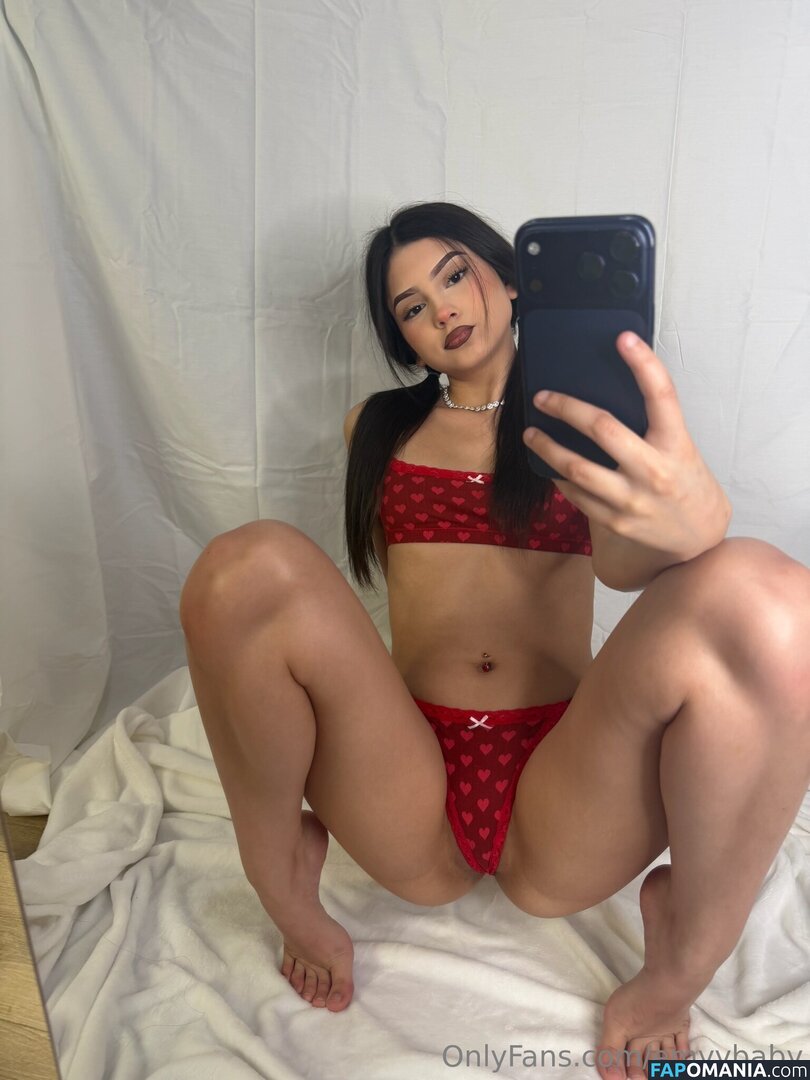 Emyybaby / emmiillyy.a Naakt OnlyFans  Gelekte foto #5