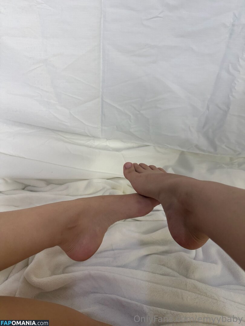 Emyybaby / emmiillyy.a Naakt OnlyFans  Gelekte foto #6