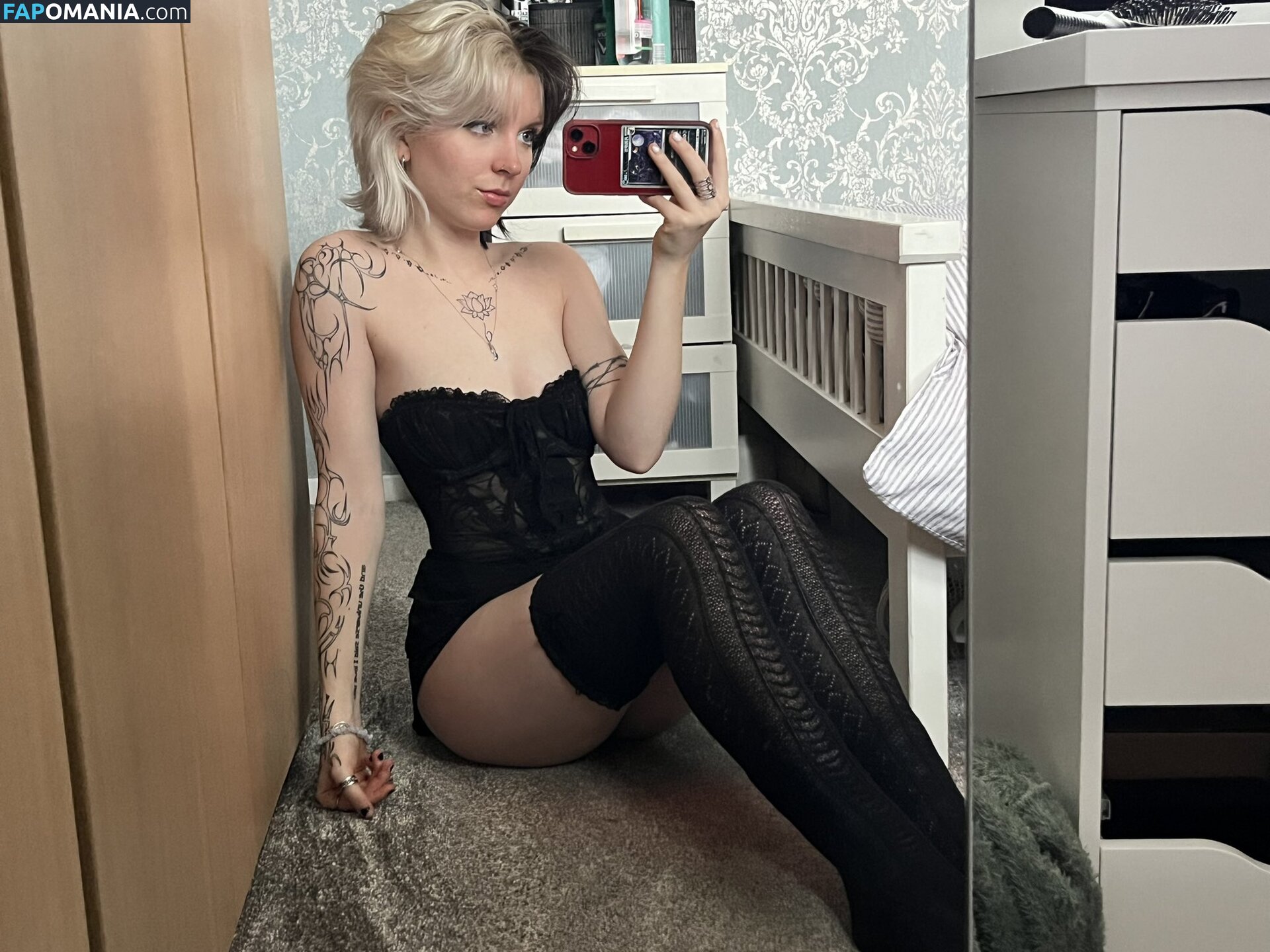 Emzeeni / cw / https: Naakt OnlyFans  Gelekte foto #6