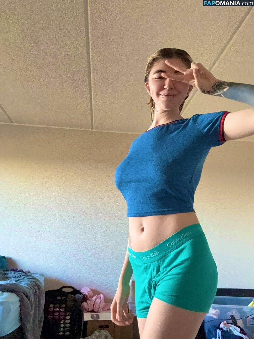 erasedweeaboo / erasedweeb Naakt OnlyFans  Gelekte foto #4